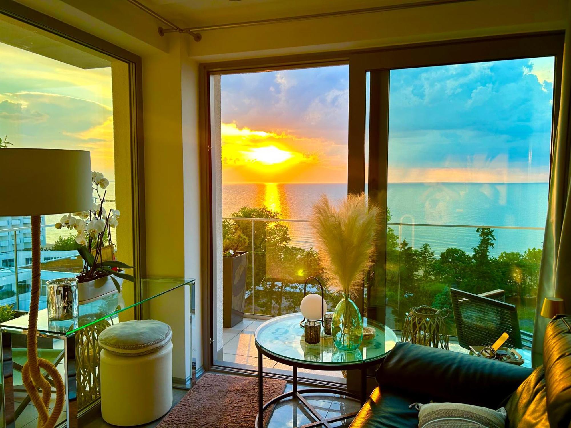 Luxe Baltic Sunset Apartment Miedzyzdroje Ngoại thất bức ảnh